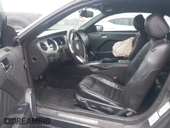 2014 Ford Mustang V6 with VIN 1ZVBP8EM1E5228353, listed as a IAAI auction lot 41525666 with 138,024 mi miles. Bid and sale history available at carsss.com. Image 5.