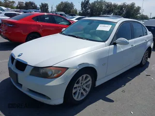 2007 BMW 3 Series 328i z VIN WBAVC53587FZ78266, wystawiony jako IAAI lot #42508267 z przebiegiem 138 366 mil mil oraz . Historia ofert i sprzedaży dostępna na DreamBid. Obrazek 2.