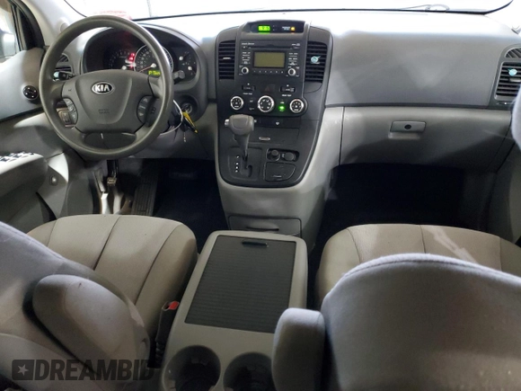 2014 Kia Sedona LX with VIN KNDMG4C77E6541368, listed as a Copart auction lot 52749305 with 130,253 mi miles and Salvage Title. Bid and sale history available at carsss.com. Image 8.