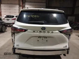 2021 Toyota Sienna LE z VIN 5TDKSKFCXMS029864, wystawiony jako IAAI lot #41403840 z przebiegiem 122 151 mil mil oraz . Historia ofert i sprzedaży dostępna na DreamBid. Obrazek 17.