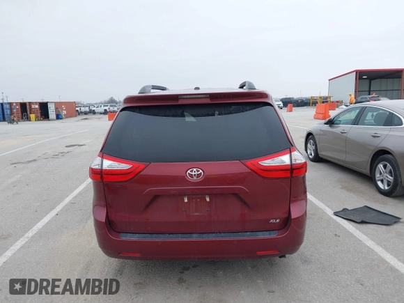 2017 Toyota Sienna XLE Auto Access Seat with VIN 5TDYZ3DC6HS820641, listed as a IAAI auction lot 41184049 with 118,607 mi miles and . Bid and sale history available at DreamBid. Image 17.