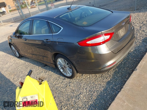 2015 Ford Fusion SE с VIN 3FA6P0HD2FR301249, выставлен на аукционе IAAI как лот 42688278 с пробегом 166 813 миль миль и . История ставок и продаж доступна на DreamBid. Изображение 3.