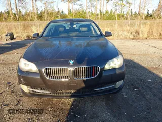 2013 BMW 5 Series 528i with VIN WBAXG5C56DDY31724, listed as a IAAI auction lot 41530179 with 117,876 mi miles and . Bid and sale history available at carsss.com. Image 6.