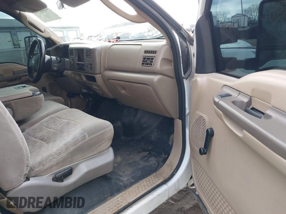 2003 Ford F-250 XL with VIN 1FTNX21P33ED64526, listed as a IAAI auction lot 42080702 with 243,709 mi miles and . Bid and sale history available at DreamBid. Image 5.
