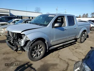 2014 Nissan Frontier SL z VIN 1N6AD0FV3EN757865, wystawiony jako Copart lot #41727395 z przebiegiem 136 453 mil mil oraz Szkoda całkowita • Salvage title. Historia ofert i sprzedaży dostępna na DreamBid. Obrazek 1.