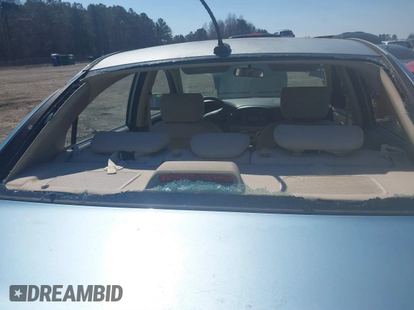 2008 Hyundai Accent GLS with VIN KMHCN46C38U237153, listed as a IAAI auction lot 41707654 with 95,003 mi miles. Bid and sale history available at carsss.com. Image 13.