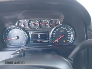 2015 Chevrolet Tahoe LTZ z VIN 1GNSKCKC7FR715512, wystawiony jako IAAI lot #42054583 z przebiegiem 106 941 mil mil oraz . Historia ofert i sprzedaży dostępna na DreamBid. Obrazek 7.