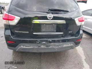 2014 Nissan Pathfinder Platinum with VIN 5N1AR2MN4EC731446, listed as a IAAI auction lot 40801022 with 189,833 mi miles and . Bid and sale history available at DreamBid. Image 6.