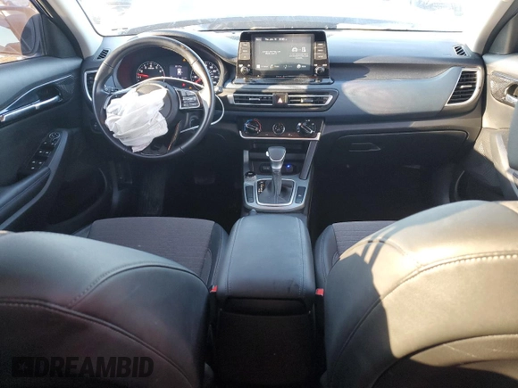 2021 Kia Seltos S with VIN KNDEU2AA5M7044084, listed as a Copart auction lot 88674365 with 34,174 mi miles and Salvage Title. Bid and sale history available at DreamBid. Image 8.