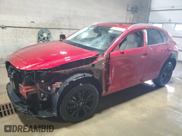 2021 Mazda CX-30 Premium Plus z VIN 3MVDMBEY9MM262293, wystawiony jako Copart lot #61369265 z przebiegiem 52 570 mil mil oraz Szkoda całkowita • Salvage title. Historia ofert i sprzedaży dostępna na DreamBid. Obrazek 1.
