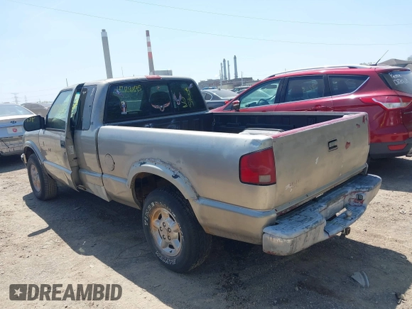 2001 Chevrolet S-10 LS with VIN 1GCDT19W41K181244, listed as a IAAI auction lot 42129845 with 183,368 mi miles and . Bid and sale history available at DreamBid. Image 14.