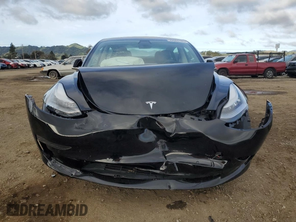 2019 Tesla Model 3 Mid Range with VIN 5YJ3E1EA3KF399335, listed as a Copart auction lot 49005185 with 38,270 mi miles and Salvage Title. Bid and sale history available at carsss.com. Image 5.