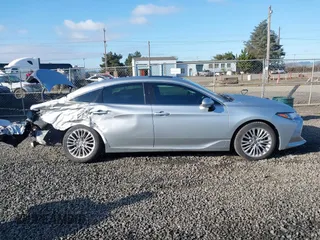 2020 Toyota Avalon Limited z VIN 4T1DZ1FB2LU053877, wystawiony jako IAAI lot #41725361 z przebiegiem 24 552 mil mil oraz . Historia ofert i sprzedaży dostępna na DreamBid. Obrazek 14.