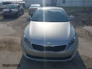 2013 Kia Optima Hybrid EX with VIN KNAGM4ADXD5059185, listed as a IAAI auction lot 42046712 with 204,884 mi miles. Bid and sale history available at carsss.com. Image 6.