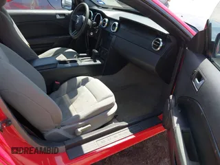 2007 Ford Mustang Deluxe with VIN 1ZVFT80N575345515, listed as a IAAI auction lot 42008753 with 165,871 mi miles and . Bid and sale history available at DreamBid. Image 5.