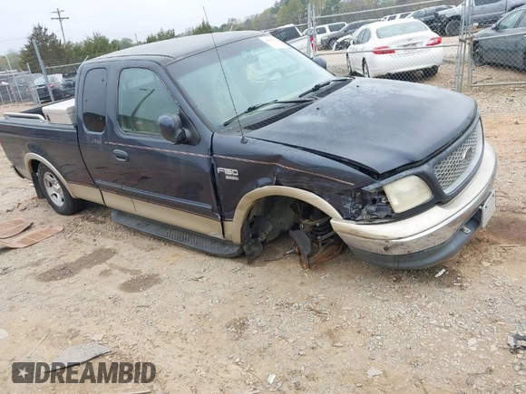 1999 Ford F-150 XL with VIN 1FTRX17L8XNA16906, listed as a IAAI auction lot 41945377 with 249,475 mi miles. Bid and sale history available at carsss.com. Image 1.