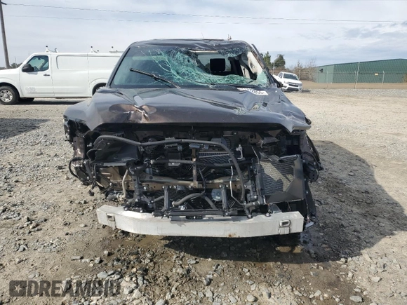 2024 Toyota Tundra Limited Hybrid with VIN 5TFWC5DB8RX040633, listed as a Copart auction lot 41972855 with 26,444 mi miles and Non repairable. Bid and sale history available at DreamBid. Image 5.