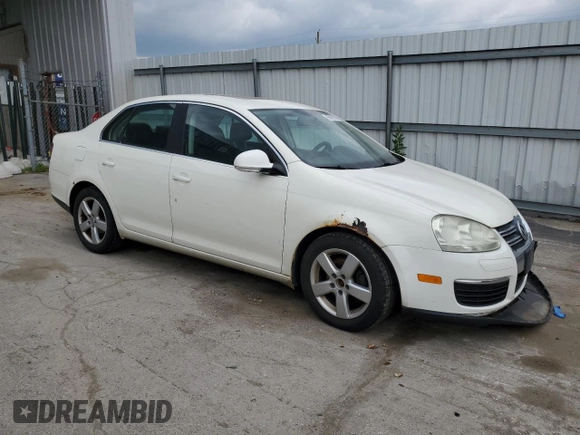 2008 Volkswagen Jetta SE with VIN 3VWRM71K18M064669, listed as a Copart auction lot 59587525 with 118,065 mi miles and Salvage title. Bid and sale history available at DreamBid. Image 4.