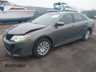 2012 Toyota Camry L with VIN 4T1BF1FK7CU528875, listed as a IAAI auction lot 41688301 with 107,694 mi miles. Bid and sale history available at carsss.com. Image 2.