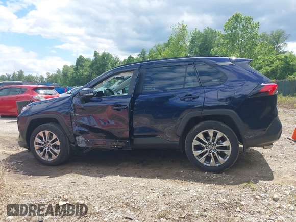 2024 Toyota RAV4 XLE Premium with VIN 2T3A1RFV4RW411404, listed as a IAAI auction lot 42342453 with 20,741 mi miles and . Bid and sale history available at DreamBid. Image 14.