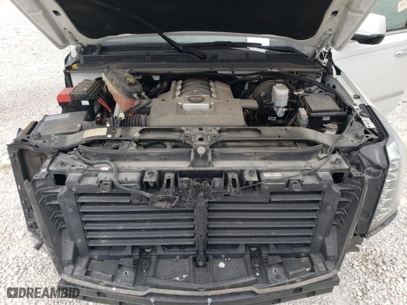 2019 Cadillac Escalade Luxury with VIN 1GYS3BKJ0KR193227, listed as a Copart auction lot 74701034 with 70,252 mi miles and Salvage Title. Bid and sale history available at carsss.com. Image 12.