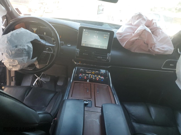 2018 Lincoln Navigator Select with VIN 5LMJJ2JT8JEL12988, listed as a Copart auction lot 75695994 with 125,396 mi miles and Salvage Title. Bid and sale history available at carsss.com. Image 8.