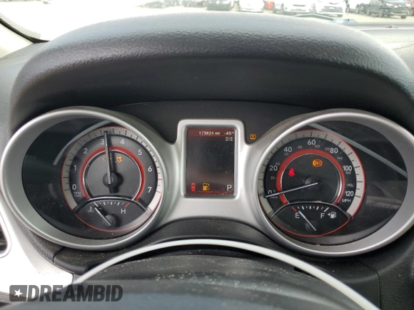 2018 Dodge Journey SXT z VIN 3C4PDCBB3JT146657, wystawiony jako Copart lot #50234685 z przebiegiem 173 824 mil mil oraz Szkoda całkowita • Salvage title. Historia ofert i sprzedaży dostępna na DreamBid. Obrazek 9.