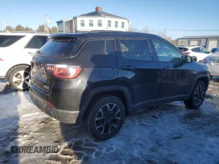 2020 Jeep Compass Sport z VIN 3C4NJDAB7LT210032, wystawiony jako Copart lot #44105245 z przebiegiem 49 059 mil mil oraz Szkoda całkowita • Salvage title. Historia ofert i sprzedaży dostępna na DreamBid. Obrazek 3.
