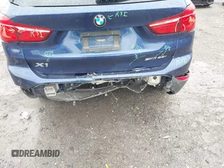 2019 BMW X1 sDrive28i with VIN WBXHU7C5XK5L10933, listed as a IAAI auction lot 41931162 with 55,308 mi miles. Bid and sale history available at carsss.com. Image 6.