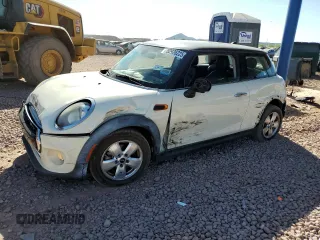 2015 MINI Hardtop with VIN WMWXM5C58FT937139, listed as a Copart auction lot 50936225 with 44,826 mi miles and Salvage Title. Bid and sale history available at DreamBid. Image 1.