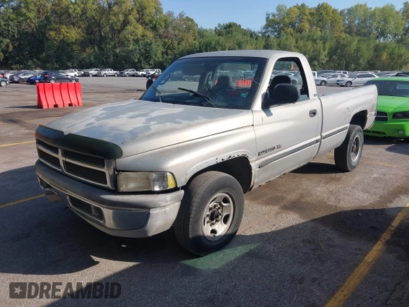 1999 Dodge Ram 2500 with VIN 3B7KC26Z0XM520322, listed as a IAAI auction lot 40486572 with 193,207 mi miles. Bid and sale history available at carsss.com. Image 2.