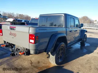 2022 Jeep Gladiator Mojave with VIN 1C6JJTEG7NL126491, listed as a IAAI auction lot 41245201 with 35,976 mi miles. Bid and sale history available at carsss.com. Image 4.