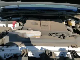 2022 Toyota Tundra Limited z VIN 5TFJA5AB3NX005707, wystawiony jako Copart lot #85727815 z przebiegiem 13 104 mil mil oraz Szkoda całkowita • Salvage title. Historia ofert i sprzedaży dostępna na DreamBid. Obrazek 14.