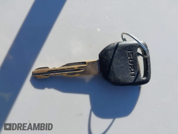 2002 Isuzu Rodeo with VIN 4S2DM58W624335632, listed as a IAAI auction lot 41690735 with 186,480 mi miles and . Bid and sale history available at DreamBid. Image 11.