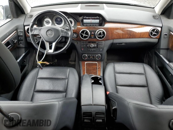 2014 Mercedes-Benz GLK 250 with VIN WDCGG0EB3EG195413, listed as a Copart auction lot 50622035 with 174,459 mi miles and Salvage Title. Bid and sale history available at DreamBid. Image 8.