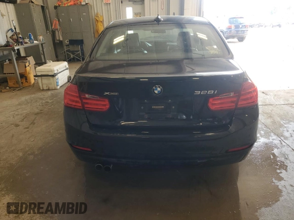 2015 BMW 3 Series 328i xDrive z VIN WBA3B3G5XFNT18212, wystawiony jako Copart lot #62888335 z przebiegiem 109 206 mil mil oraz Czysty tytuł • Clean title. Historia ofert i sprzedaży dostępna na DreamBid. Obrazek 6.