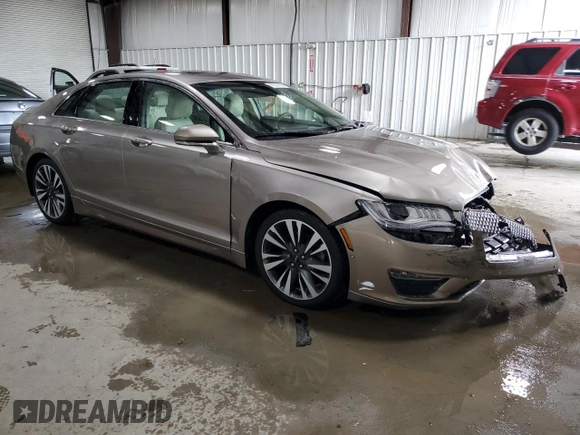2019 Lincoln MKZ Reserve II with VIN 3LN6L5E95KR604468, listed as a Copart auction lot 61592725 with 106,895 mi miles and Salvage title. Bid and sale history available at DreamBid. Image 4.