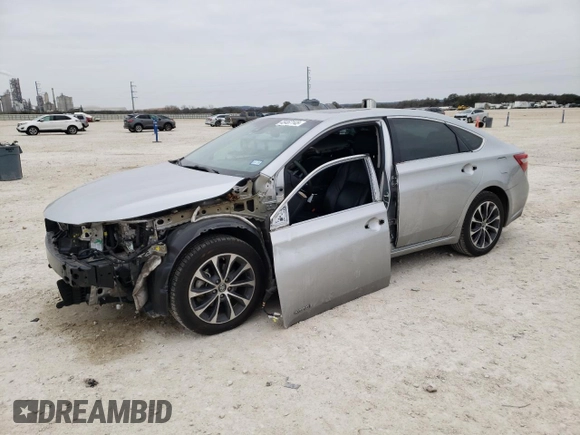 2018 Toyota Avalon Hybrid XLE Plus z VIN 4T1BD1EB3JU060129, wystawiony jako Copart lot #45467145 z przebiegiem 101 266 mil mil oraz Szkoda całkowita • Salvage title. Historia ofert i sprzedaży dostępna na DreamBid. Obrazek 1.