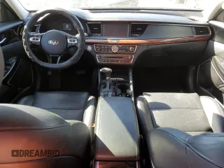 2017 Kia Cadenza Premium with VIN KNALC4J16H5084002, listed as a Copart auction lot 82050324 with 59,625 mi miles and Salvage Title. Bid and sale history available at carsss.com. Image 8.