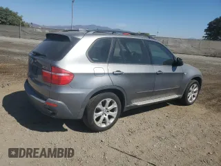 2010 BMW X5 35d with VIN 5UXFF0C52ALJ99051, listed as a Copart auction lot 75686444 with 151,993 mi miles and Clean Title. Bid and sale history available at carsss.com. Image 3.