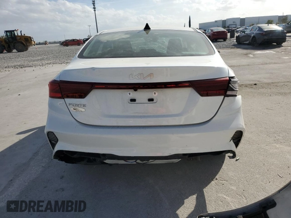 2024 Kia Forte LXS with VIN 3KPF24AD7RE733115, listed as a Copart auction lot 47525905 with 10,529 mi miles and Non Repairable. Bid and sale history available at carsss.com. Image 6.