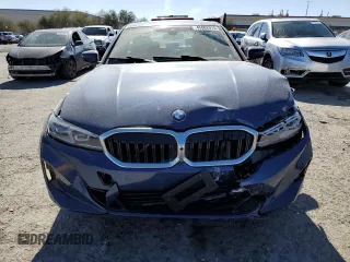 2023 BMW 3 Series 330i with VIN 3MW69FF08P8D62326, listed as a Copart auction lot 45002075 with 15,058 mi miles and Salvage Title. Bid and sale history available at carsss.com. Image 5.