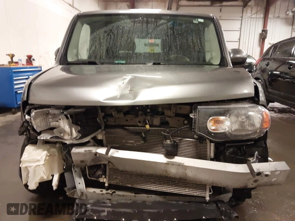 2009 Nissan Cube 1.8 SL with VIN JN8AZ28RX9T104164, listed as a IAAI auction lot 41722909 with 186,806 mi miles. Bid and sale history available at carsss.com. Image 6.