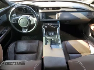 2016 Jaguar XF 35t R-Sport with VIN SAJBF4BV4GCY08546, listed as a Copart auction lot 85547364 with 83,549 mi miles and Clean Title. Bid and sale history available at carsss.com. Image 8.
