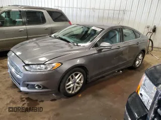 2013 Ford Fusion SE with VIN 3FA6P0HR3DR322426, listed as a Copart auction lot 44532435 with 254,812 mi miles and Salvage title. Bid and sale history available at DreamBid. Image 1.
