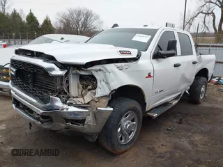 2021 Ram 2500 Tradesman with VIN 3C6UR5CLXMG632197, listed as a IAAI auction lot 41459787 with 105,906 mi miles. Bid and sale history available at carsss.com. Image 17.