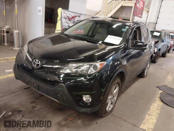 2014 Toyota RAV4 XLE with VIN 2T3RFREV7EW174388, listed as a IAAI auction lot 41752324 with 70,852 mi miles. Bid and sale history available at carsss.com. Image 18.