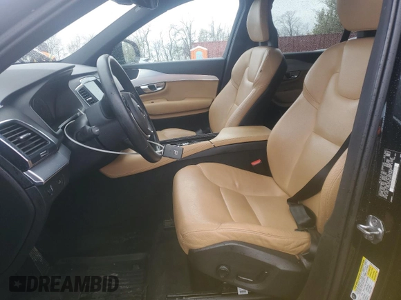 2017 Volvo XC90 with VIN YV4A22PK5H1186817, listed as a Copart auction lot 52680545 with 61,312 mi miles and Salvage Title. Bid and sale history available at DreamBid. Image 7.