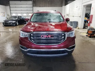 2017 GMC Acadia SLE z VIN 1GKKNLLA1HZ279308, wystawiony jako Copart lot #55702685 z przebiegiem 181 135 mil mil oraz Czysty tytuł • Clean title. Historia ofert i sprzedaży dostępna na DreamBid. Obrazek 5.