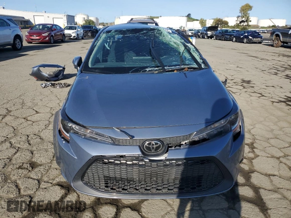 2021 Toyota Corolla LE with VIN 5YFEPMAE4MP267852, listed as a Copart auction lot 49284315 with 27,157 mi miles and Salvage Title. Bid and sale history available at DreamBid. Image 5.